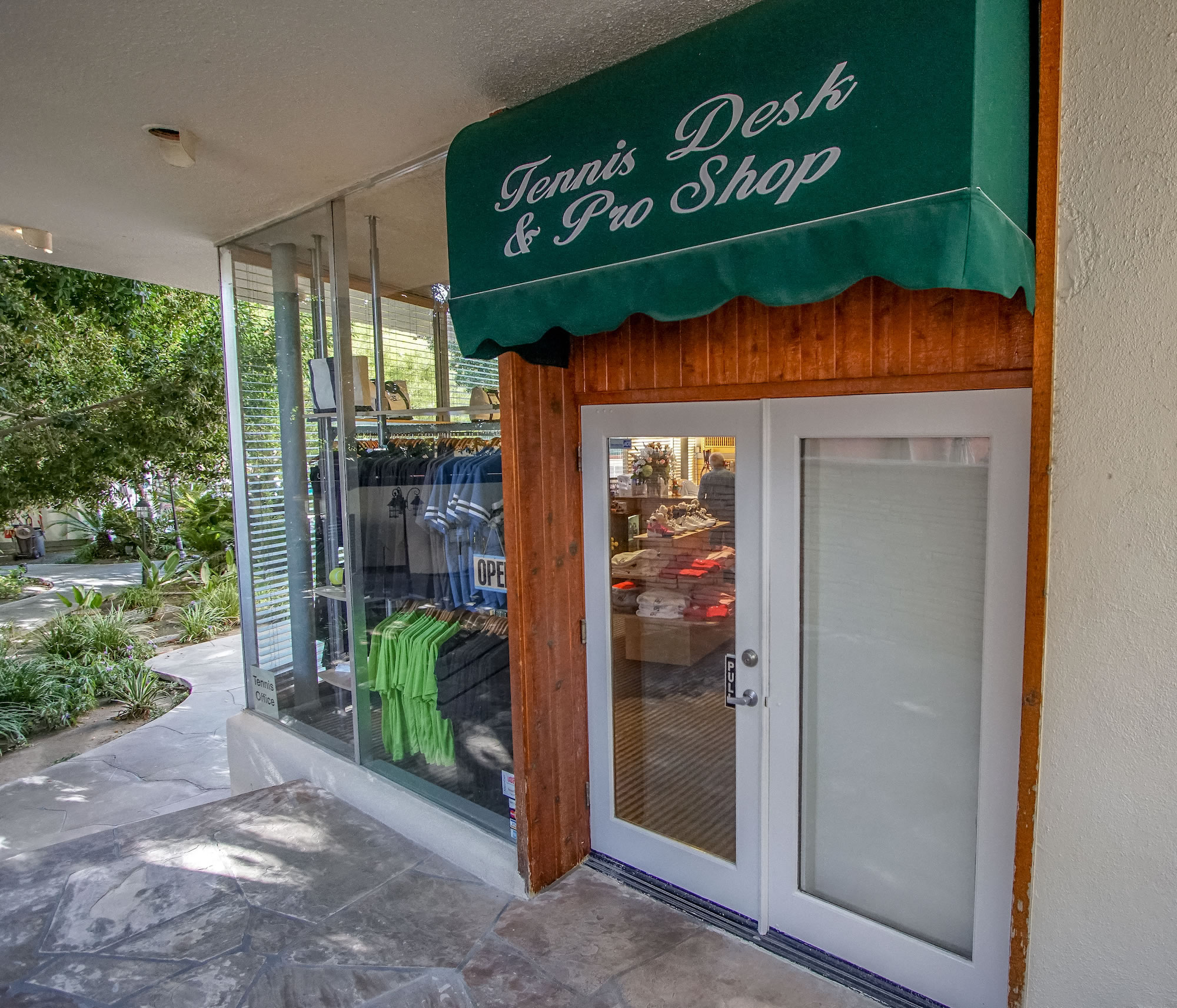 Palm Springs Tennis Club — photo 43 of 49
